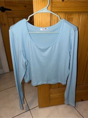 Amazon Essentials Light Blue Long Sleeve Scoop Neck Crop Top